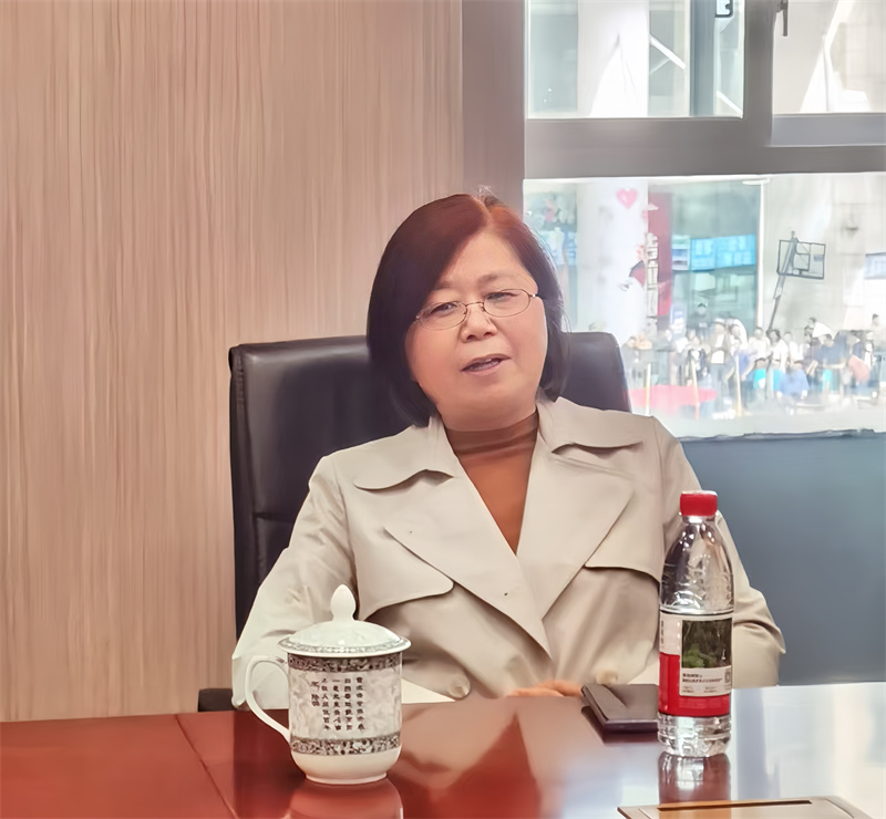马教授.jpg